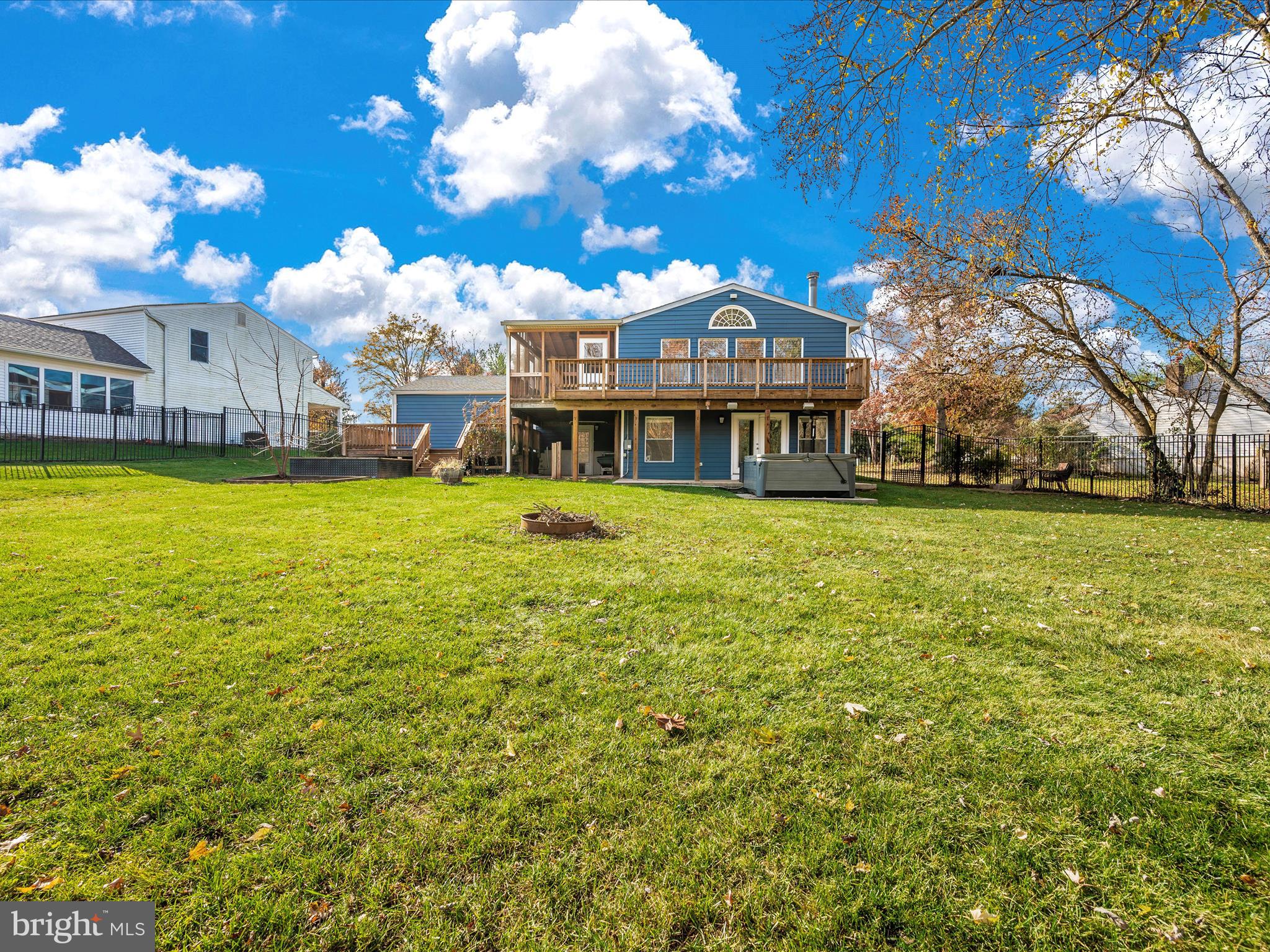 19121 Dowden Circle Poolesville, MD 20837 - Photo 47 of 54