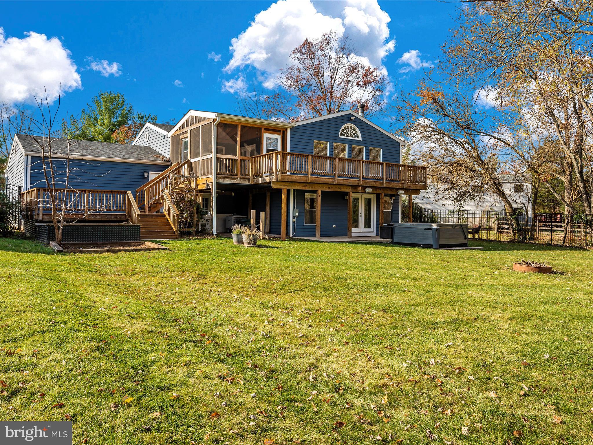 19121 Dowden Circle Poolesville, MD 20837 - Photo 49 of 54