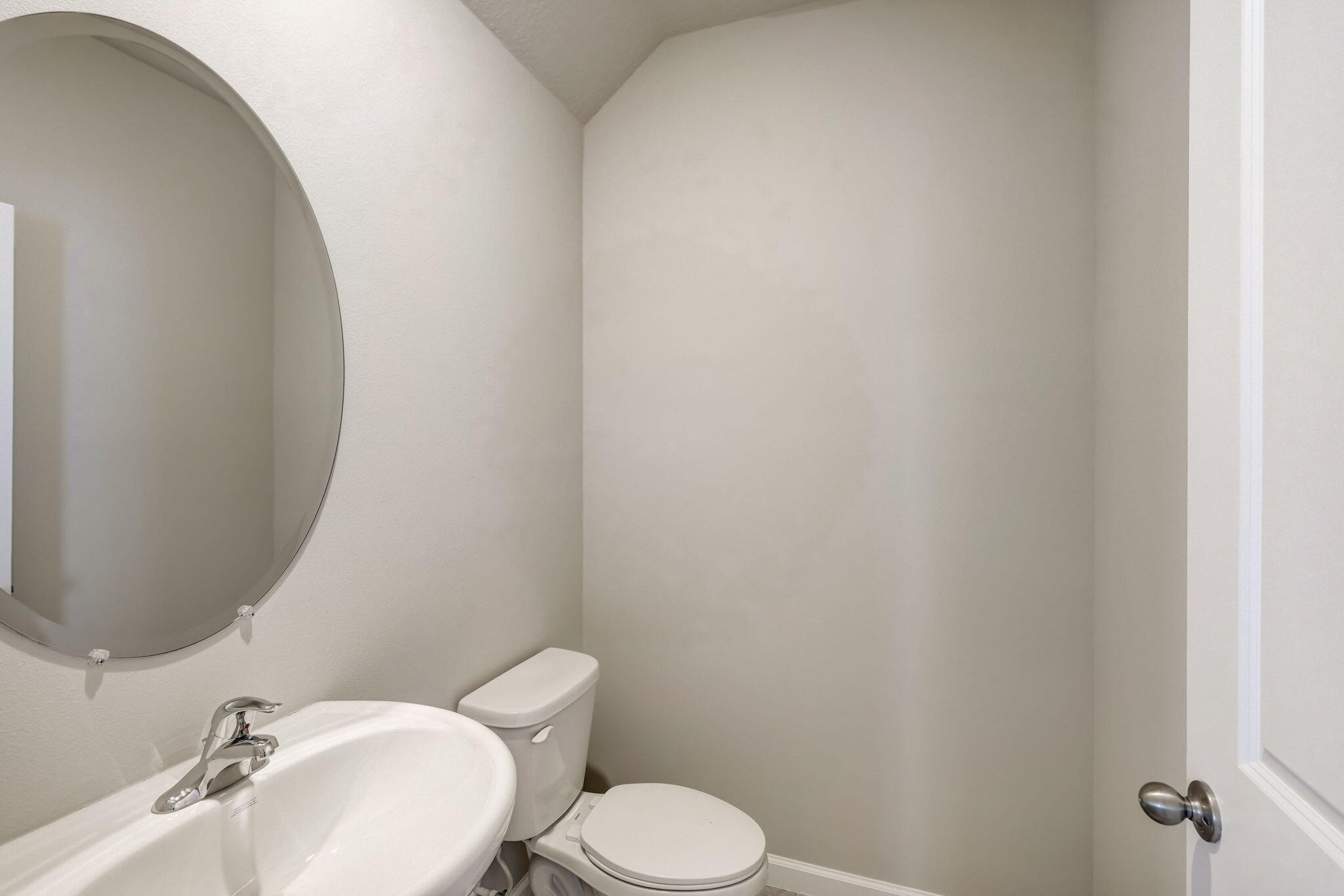 5728 Southeast Edgewater Circle Stuart, FL 34997 - Photo 13 of 38 half bathroom1.1