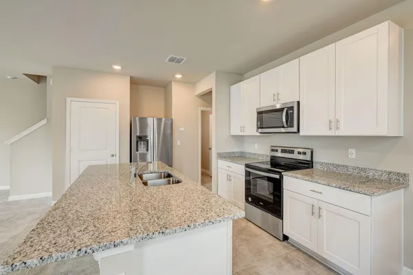 $3,050 | 5728 Southeast Edgewater Circle, Stuart, FL 34997