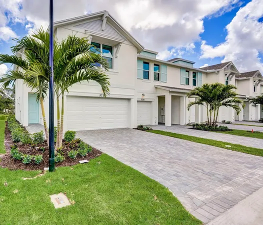 $3,050 | 5728 Southeast Edgewater Circle, Stuart, FL 34997
