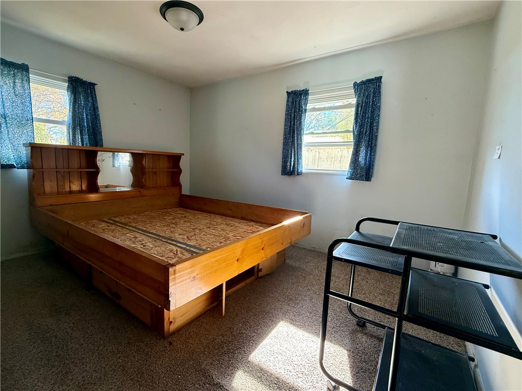 2094 North Dennis Avenue Decatur, IL 62526 - Photo 5 of 7 Gallery Image 5