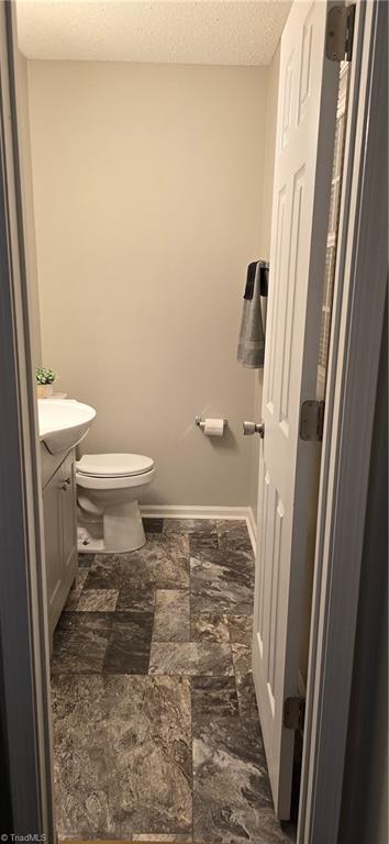 2602 Assembly Road Greensboro, NC 27405 - Photo 3 of 32 Half Bath