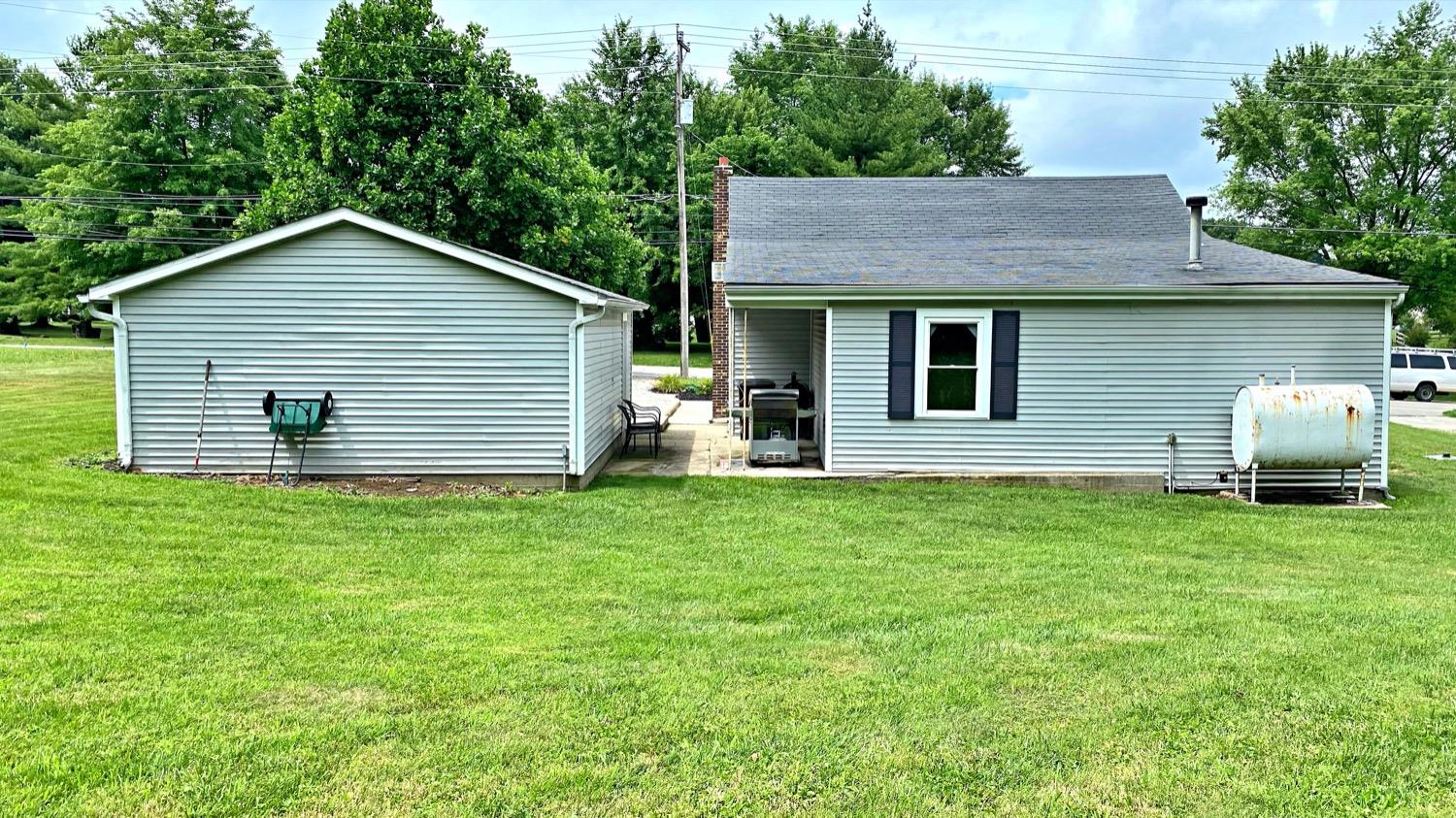 24948 State Line Road Lawrenceburg, IN 47025 - Photo 4 of 16
