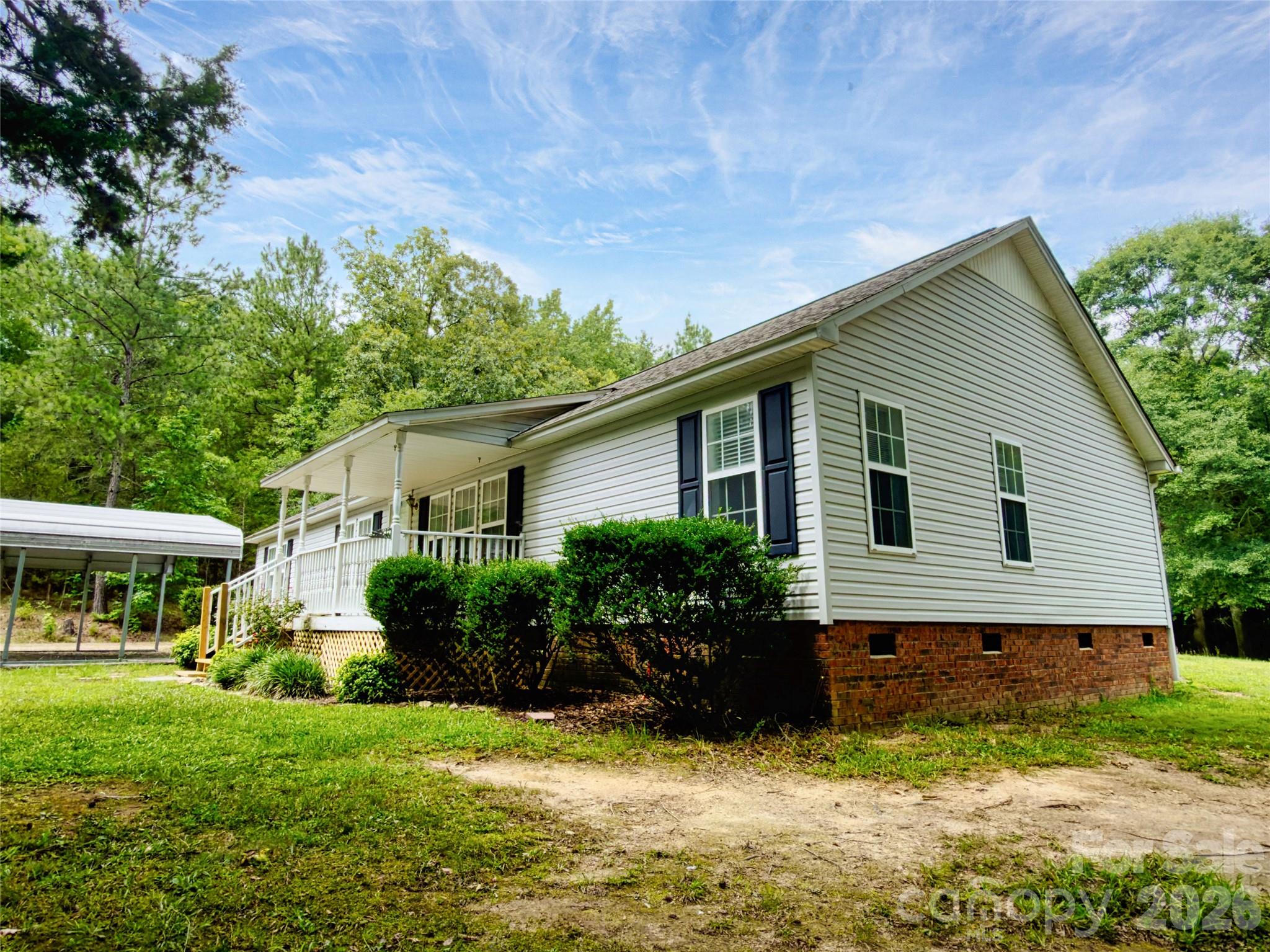 4942 Reid Road Edgemoor, SC 29712 - Photo 5 of 48