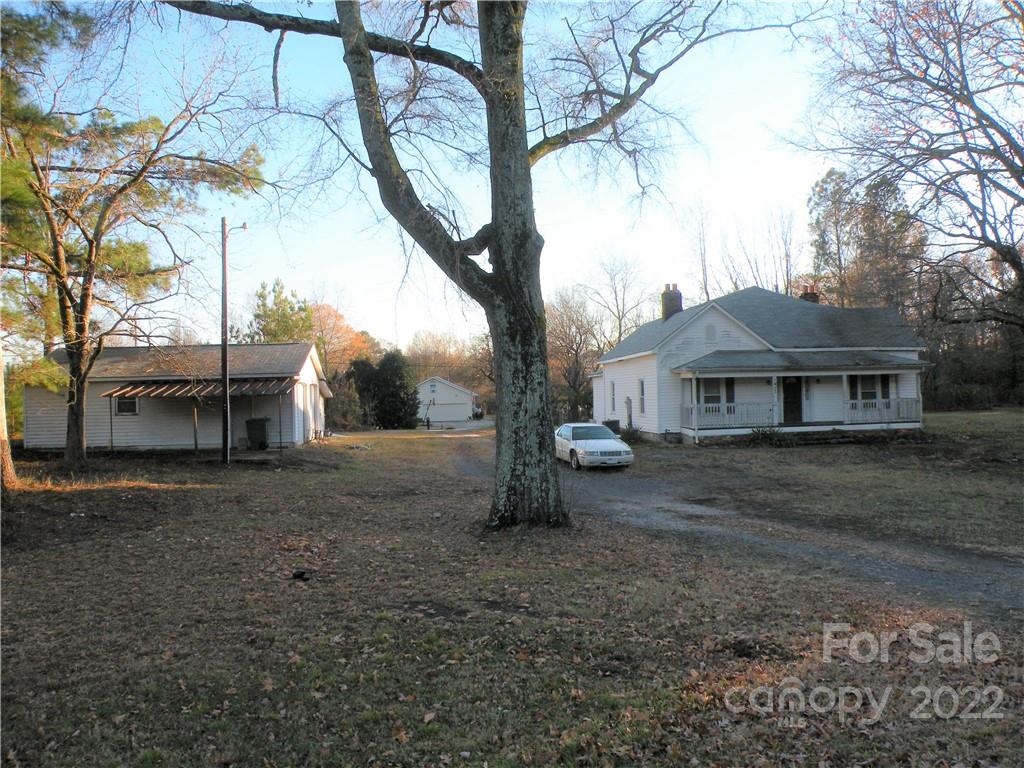 1423 Gold Hill Road, Unit 1 Fort Mill, SC 29708 - Photo 1 of 20 a view of a house with a yard