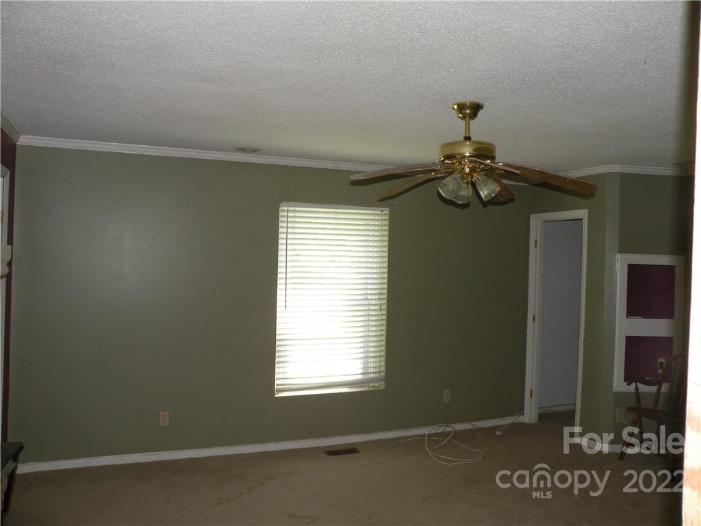 1423 Gold Hill Road, Unit 1 Fort Mill, SC 29708 - Photo 11 of 20 an empty room with a window