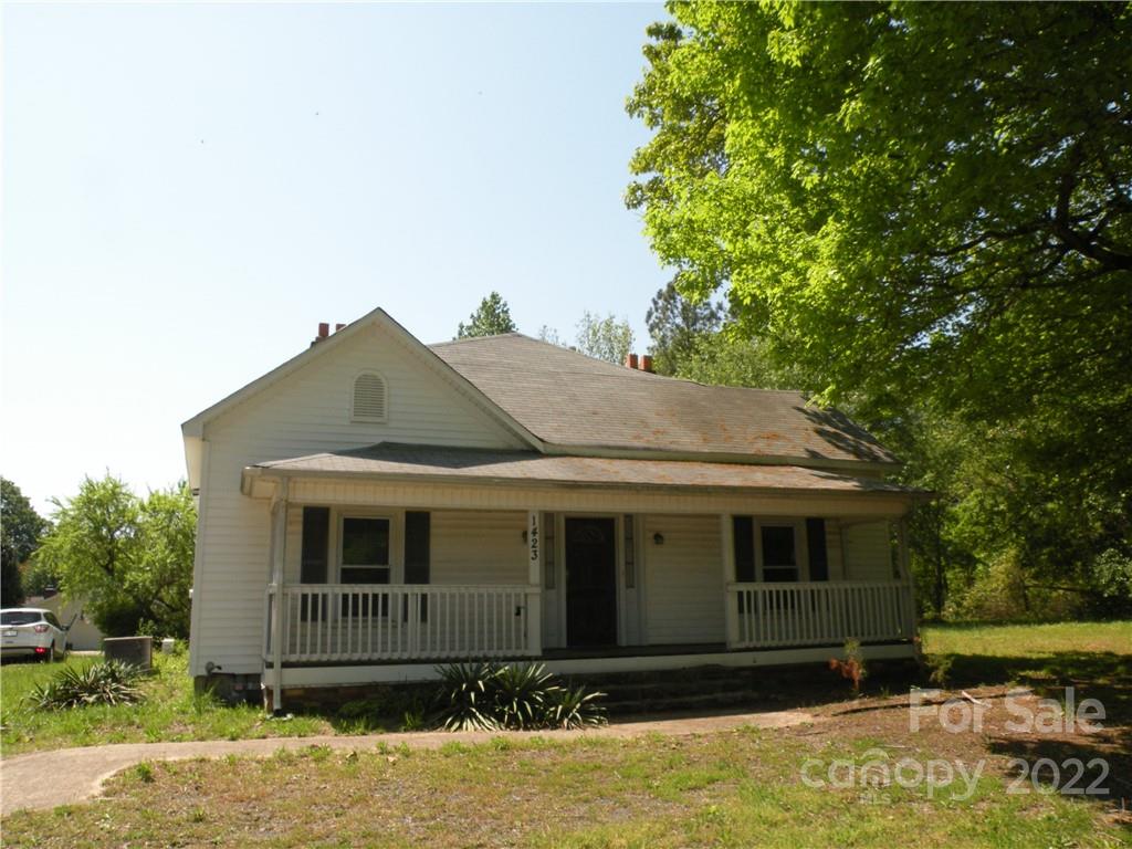 1423 Gold Hill Road, Unit 1 Fort Mill, SC 29708 - Photo 15 of 20 a front view of a house with a yard