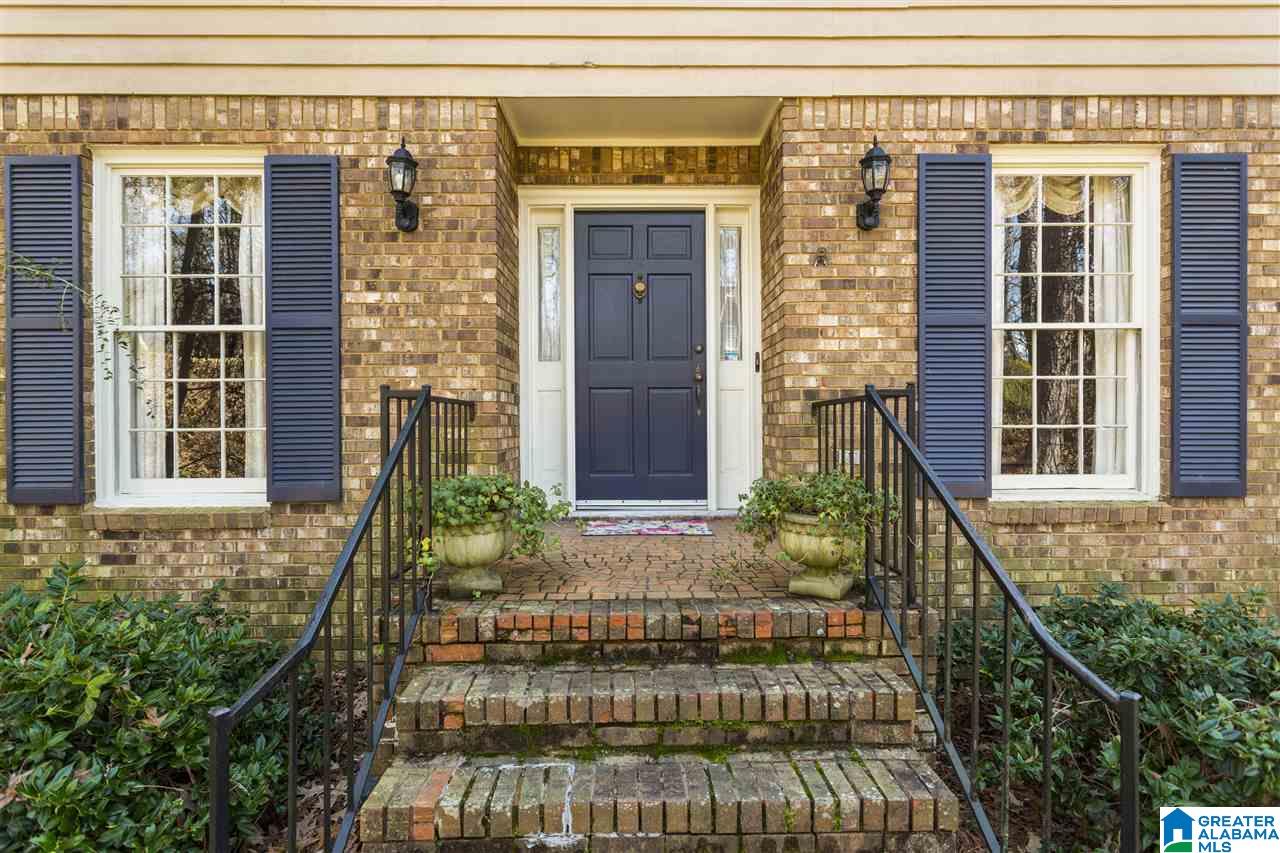815 Riverchase Parkway West Birmingham, AL 35244 - Photo 2 of 50