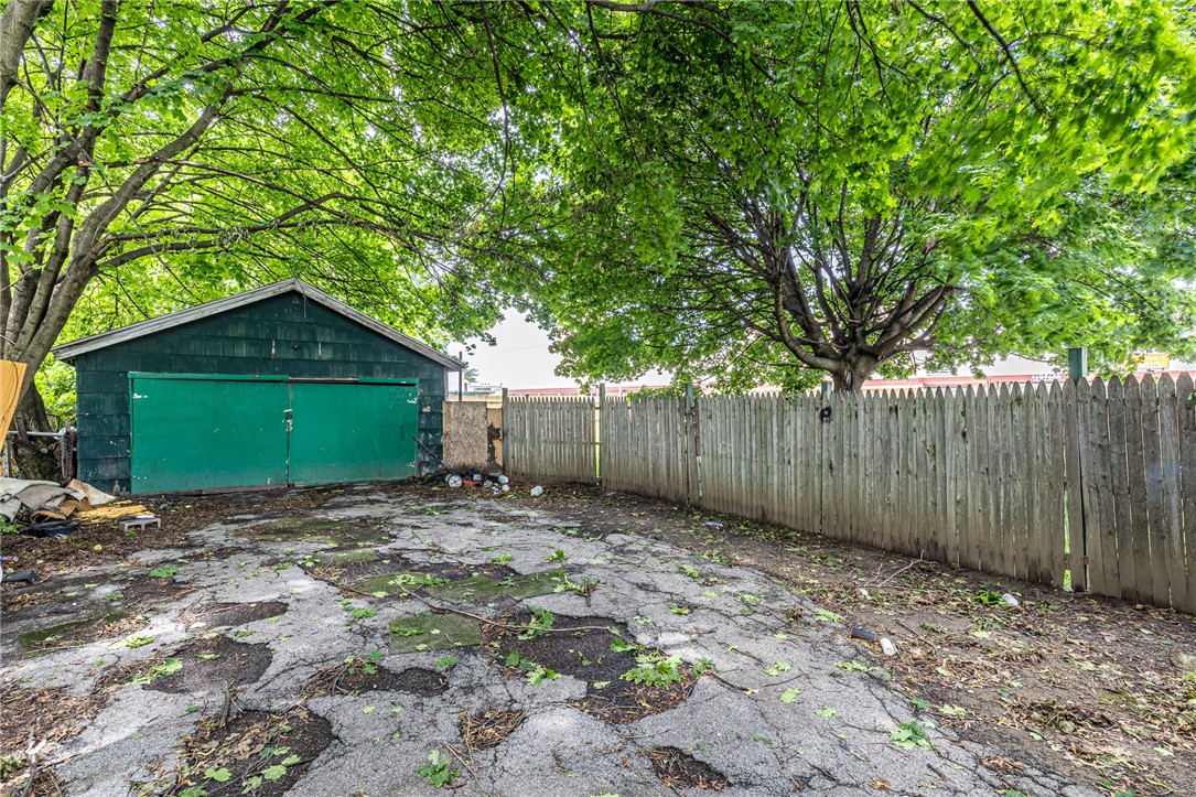 1375 North Clinton Avenue Rochester, NY 14621 - Photo 48 of 50