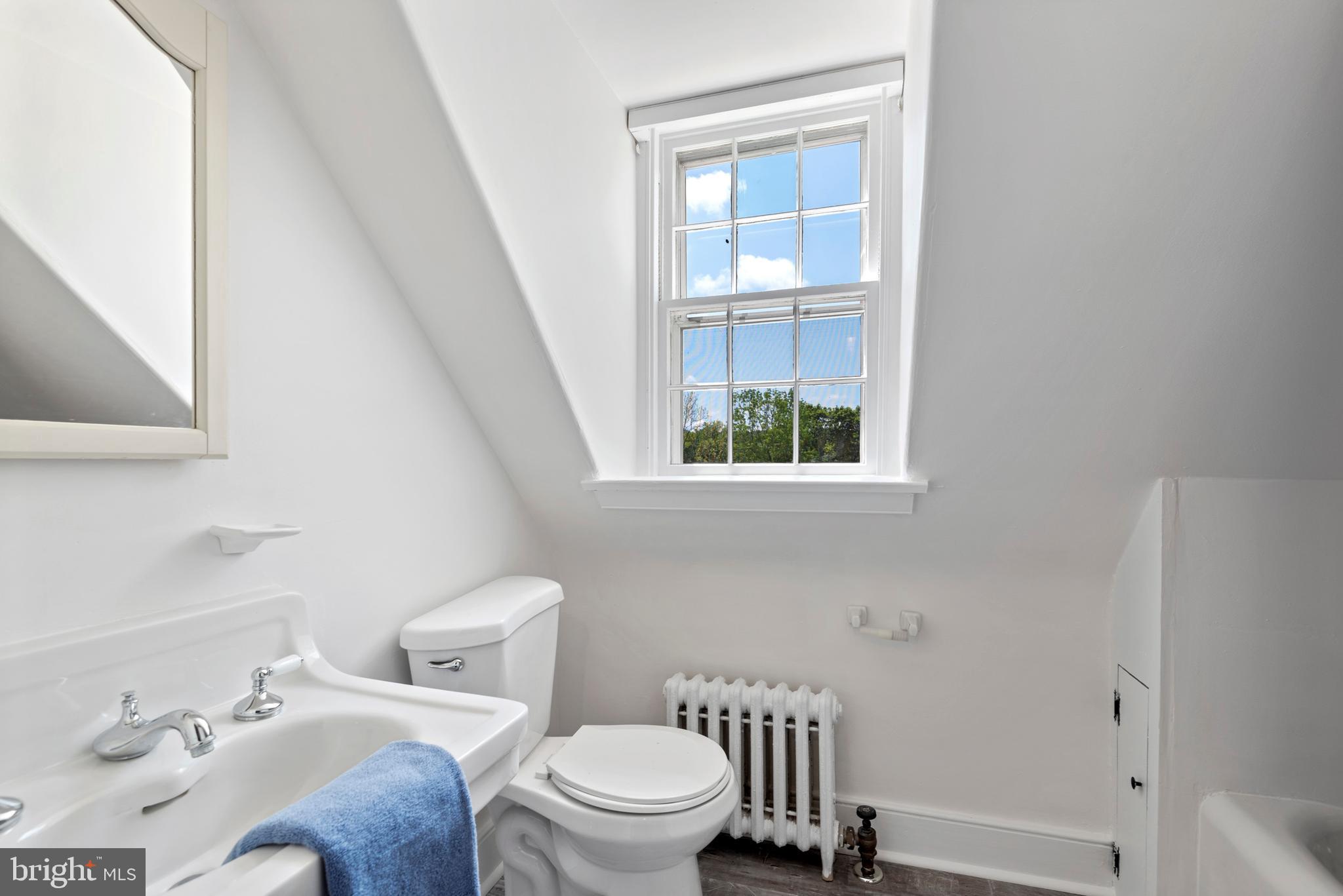 309 Swedesford Road Malvern, PA 19355 - Photo 26 of 36 4th full Bath