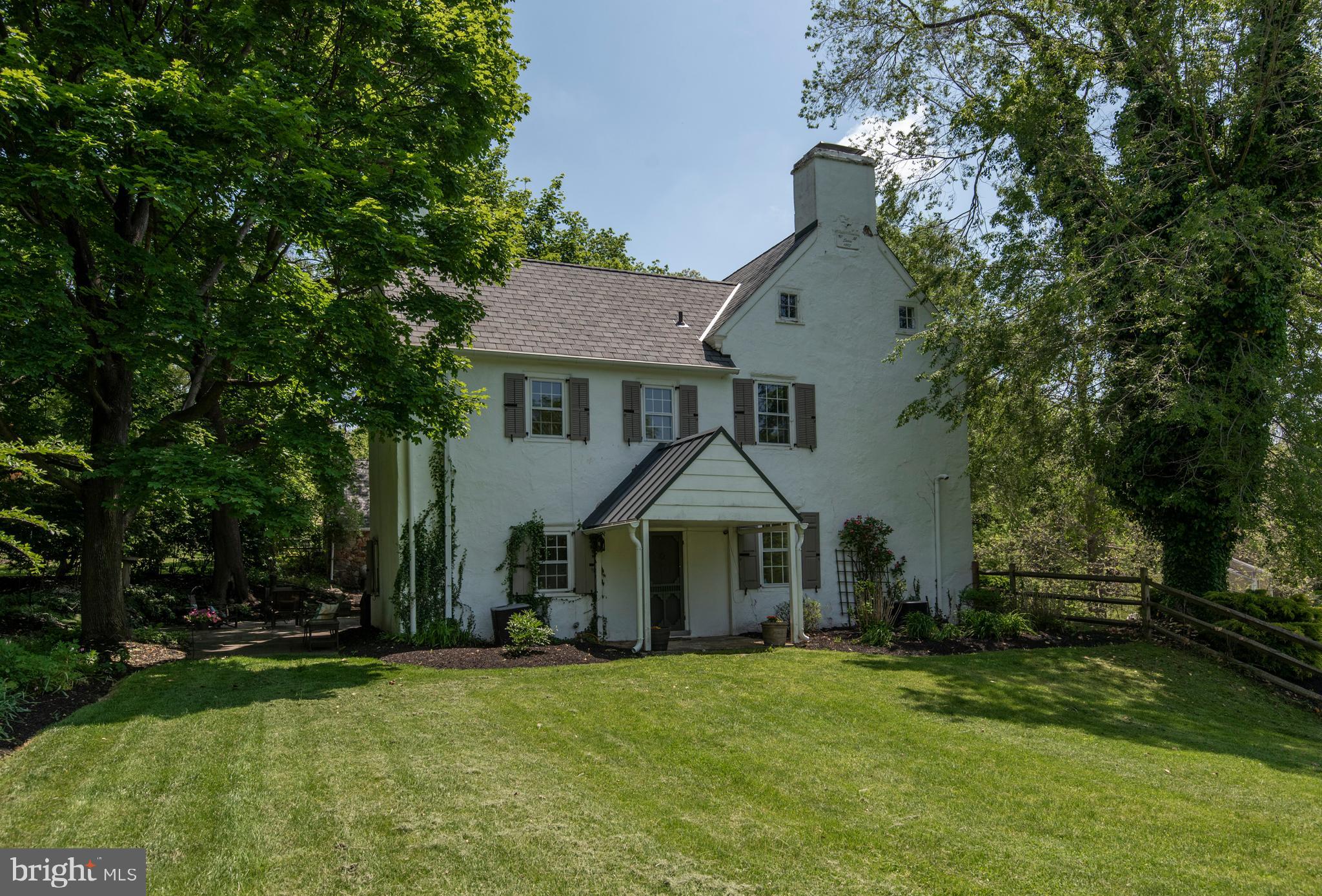309 Swedesford Road Malvern, PA 19355 - Photo 28 of 36 Spectacular side entrance open to yard