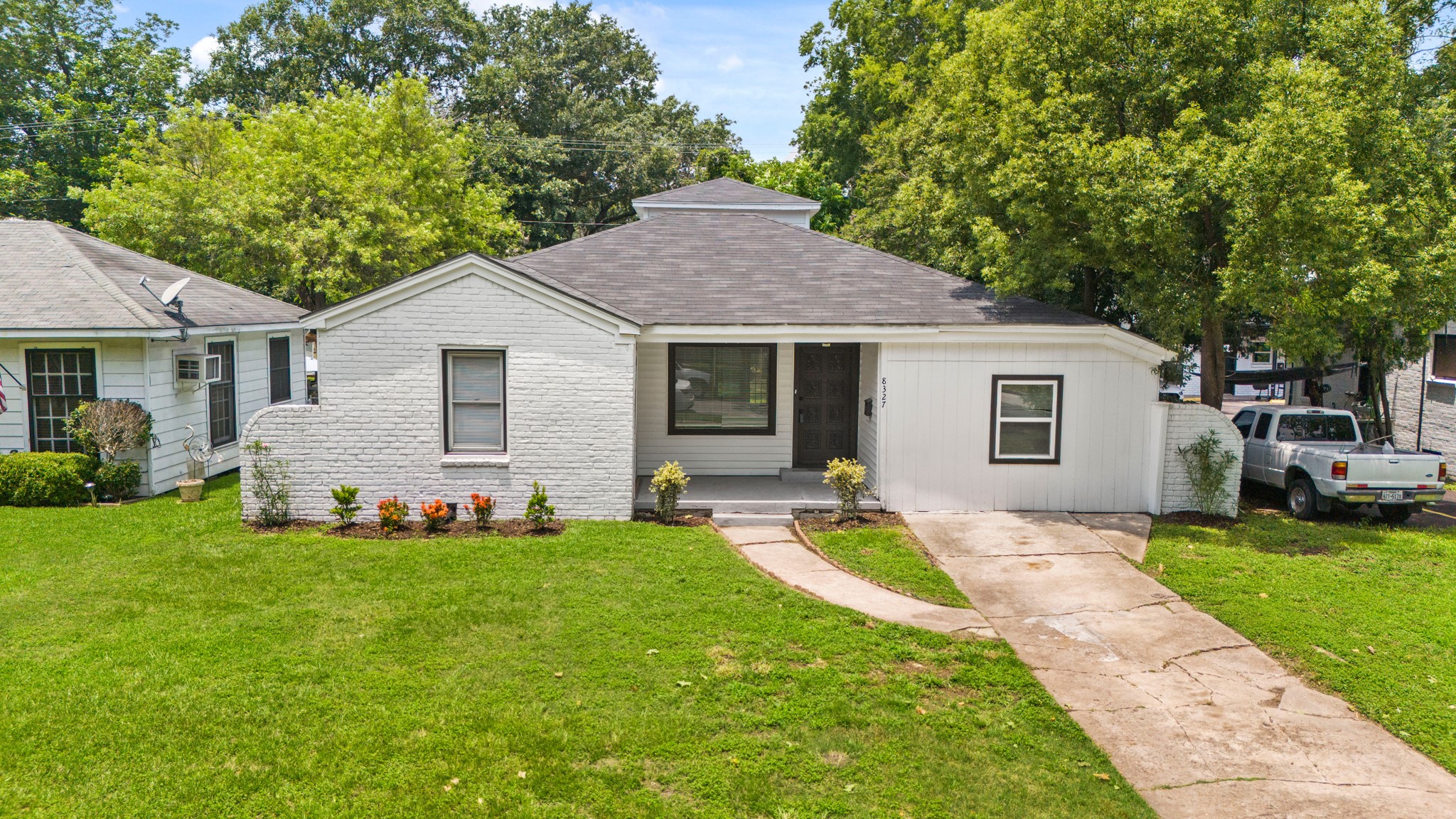 8327 Bonner Drive Houston, TX 77017 - Photo 6 of 37