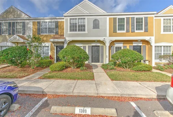 $1,700 | 1309 Costa Mesa Drive, Wesley Chapel, FL 33543