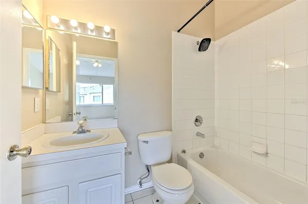 $1,700 | 1309 Costa Mesa Drive, Wesley Chapel, FL 33543