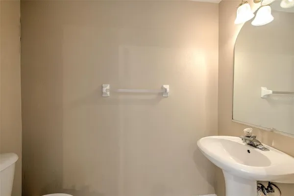 $1,700 | 1309 Costa Mesa Drive, Wesley Chapel, FL 33543