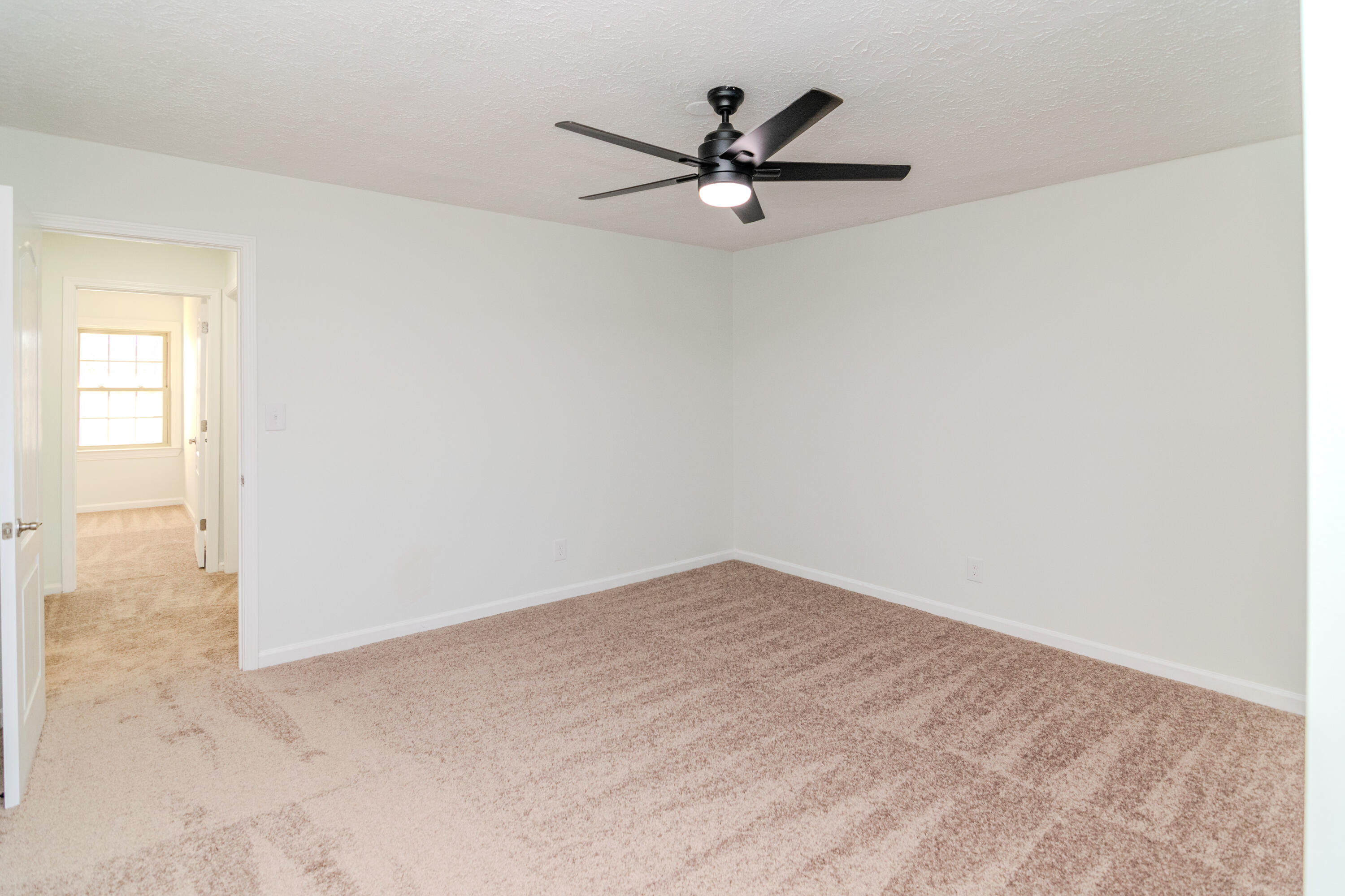 155 Regency Point Path Lexington, KY 40503 - Photo 25 of 35 155RegencyPoint-0059