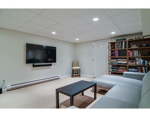 19 Lookout Farm Road Natick, MA 01760 - Photo 16 of 18 Gallery Image 16