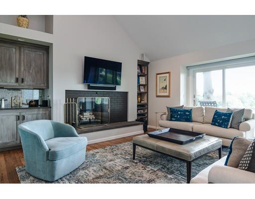19 Lookout Farm Road Natick, MA 01760 - Photo 2 of 18 Gallery Image 2