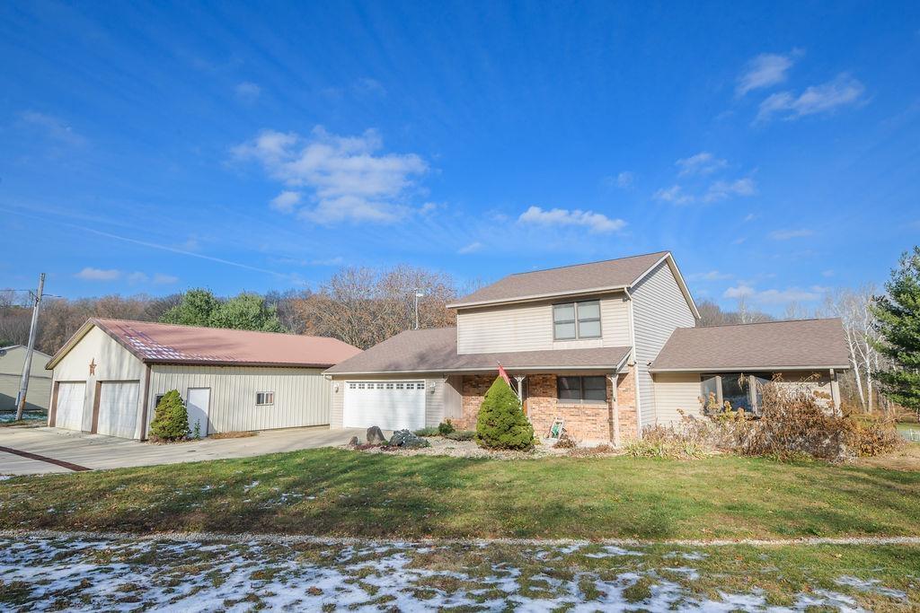 7380 West Gifford Road Bloomington, IN 47403 - Photo 1 of 36 Gallery Image 1