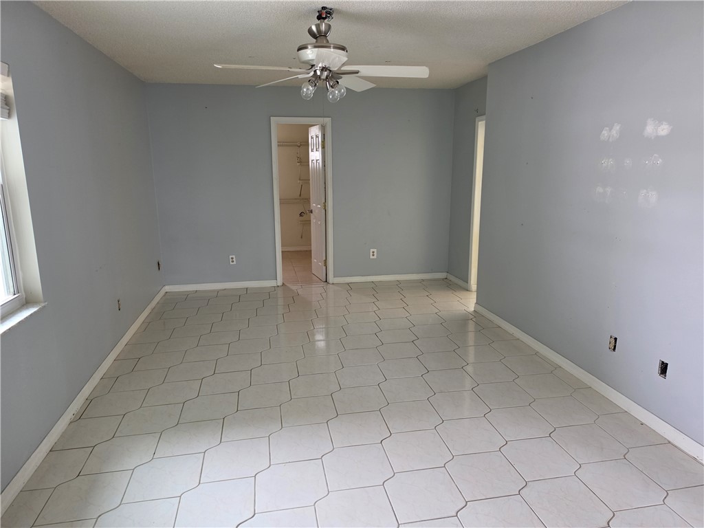 2080 Southeast Elmhurst Road Port St. Lucie, FL 34952 - Photo 5 of 23
