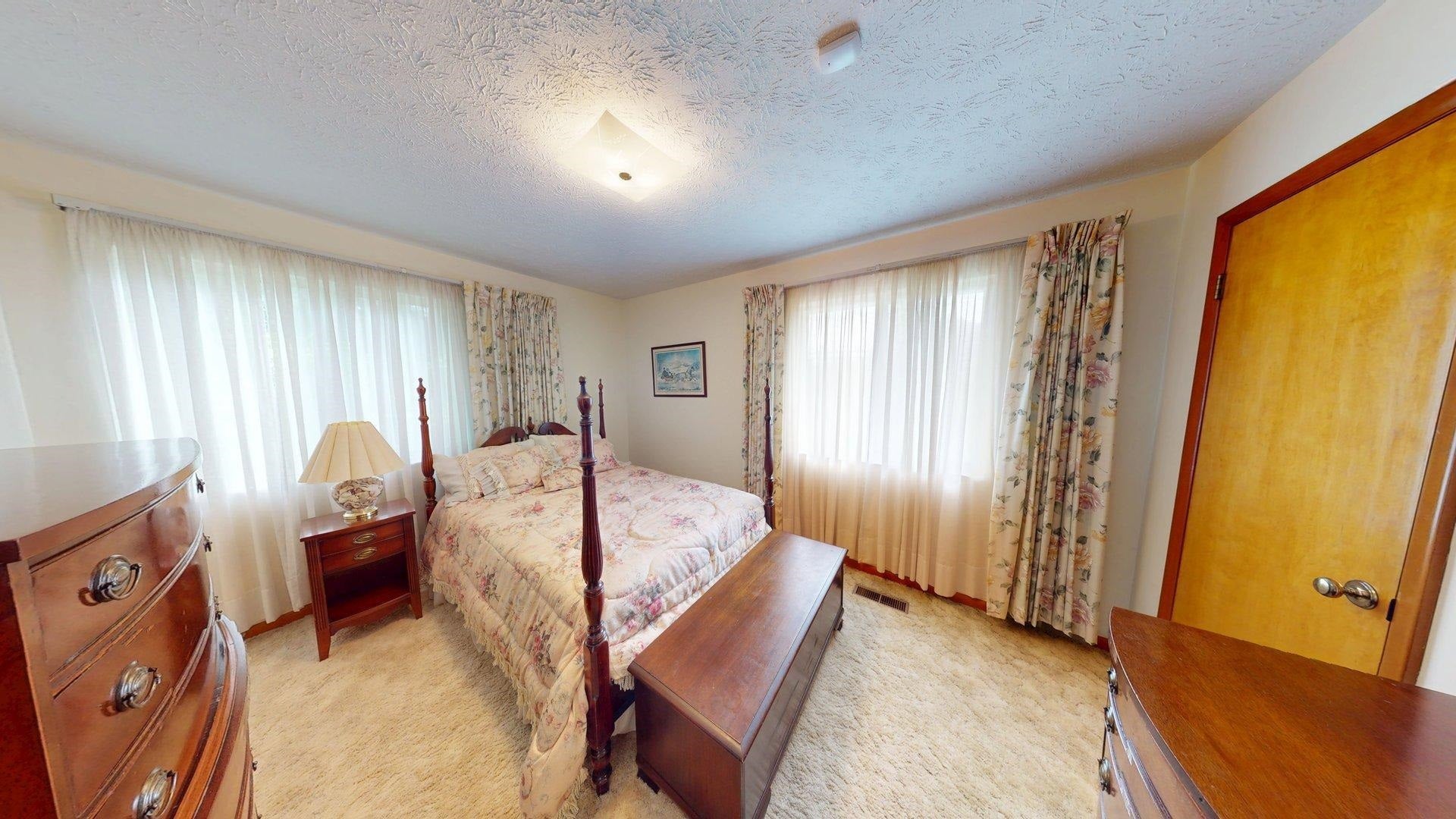 467 East Pea Ridge Road Huntington, WV 25705 - Photo 12 of 24 Gallery Image 12