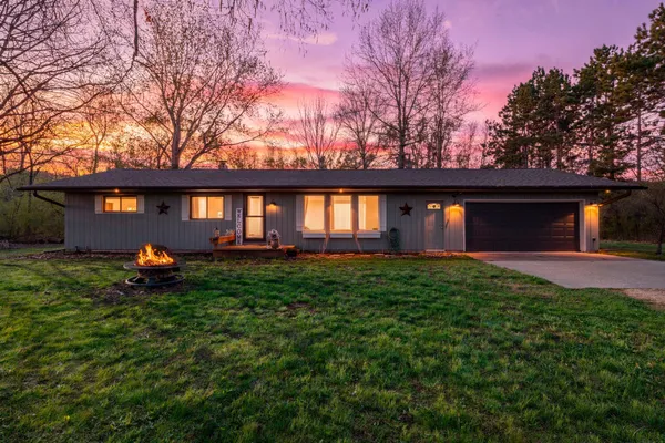 $450,000 | 847 140th Avenue, New Richmond, WI 54017