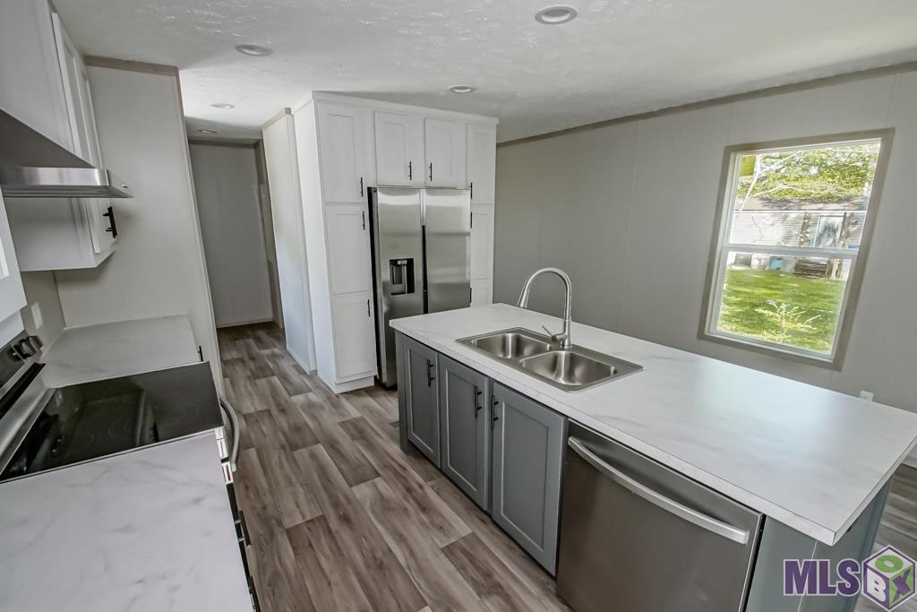 30446 Walker North Road Walker, LA 70785 - Photo 2 of 21