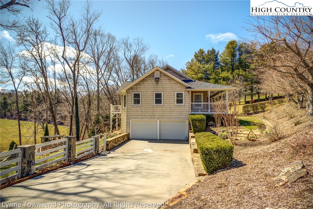 284 River Bend Road Sparta, NC 28675 - Photo 3 of 43 Gallery Image 3