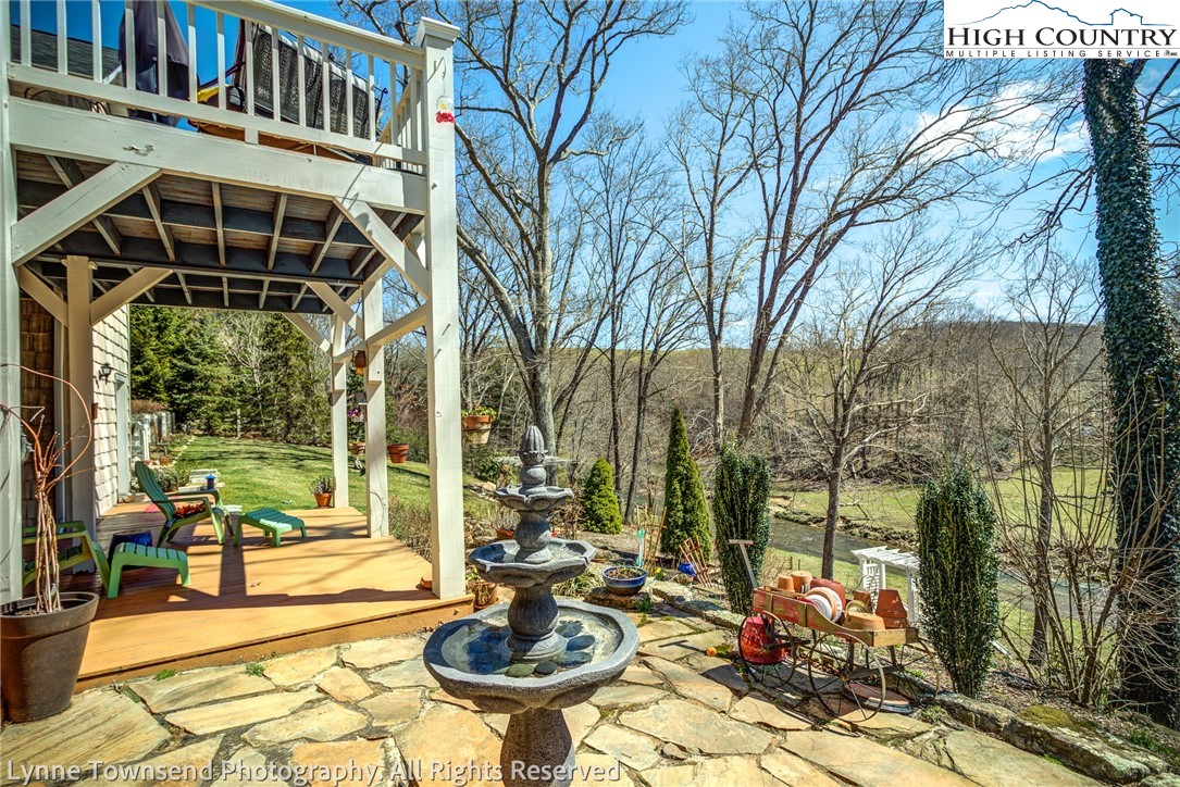 284 River Bend Road Sparta, NC 28675 - Photo 10 of 43 Gallery Image 10