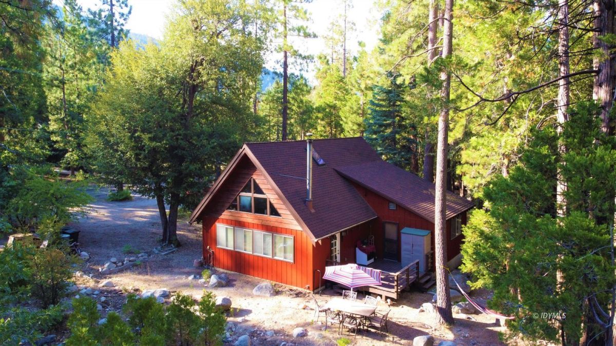 25125 Lodge Road Idyllwild, CA 92549 - Photo 1 of 26 a view of a house with a yard
