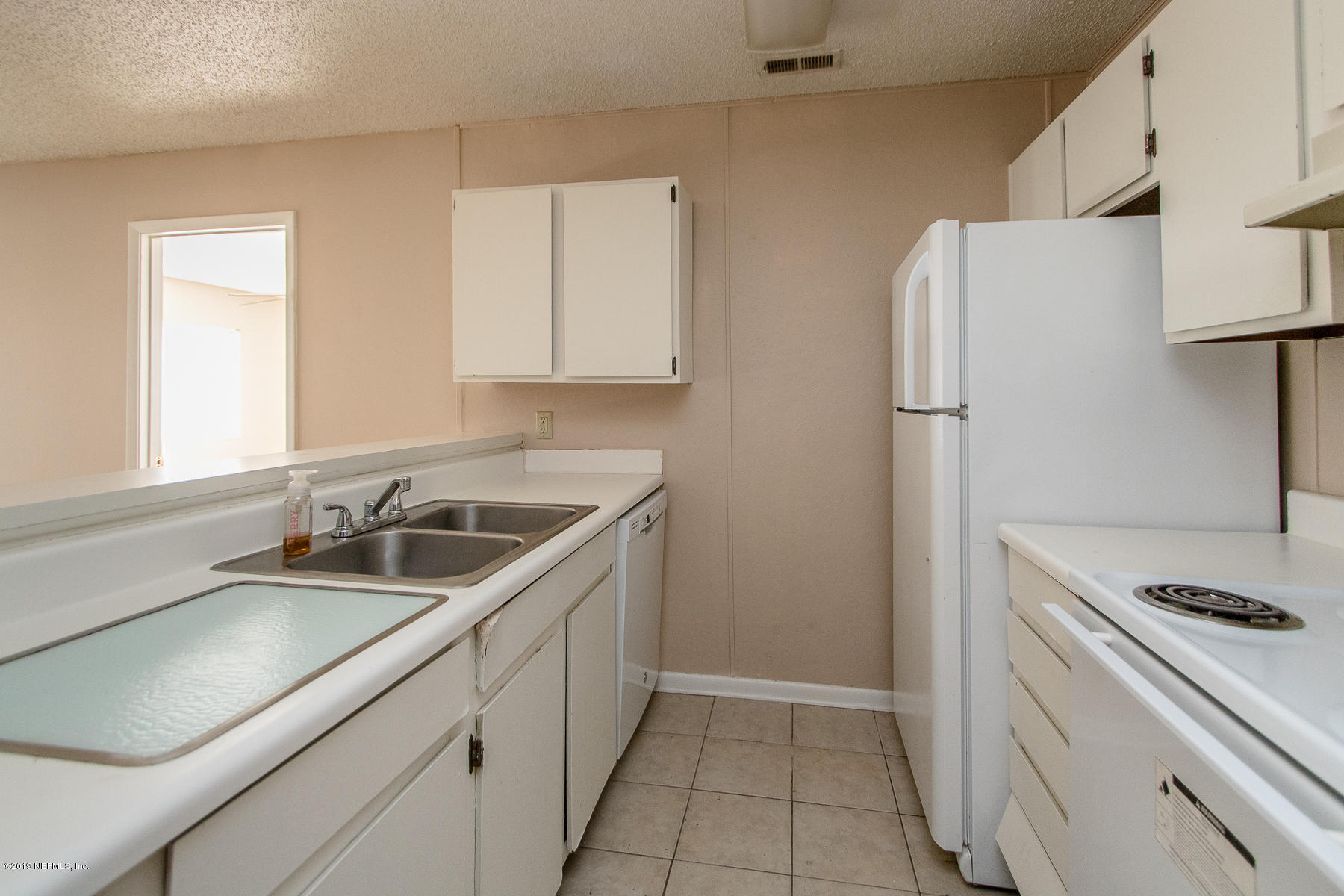 1253 The Grove Road Orange Park, FL 32073 - Photo 11 of 25 Kitchen View 2