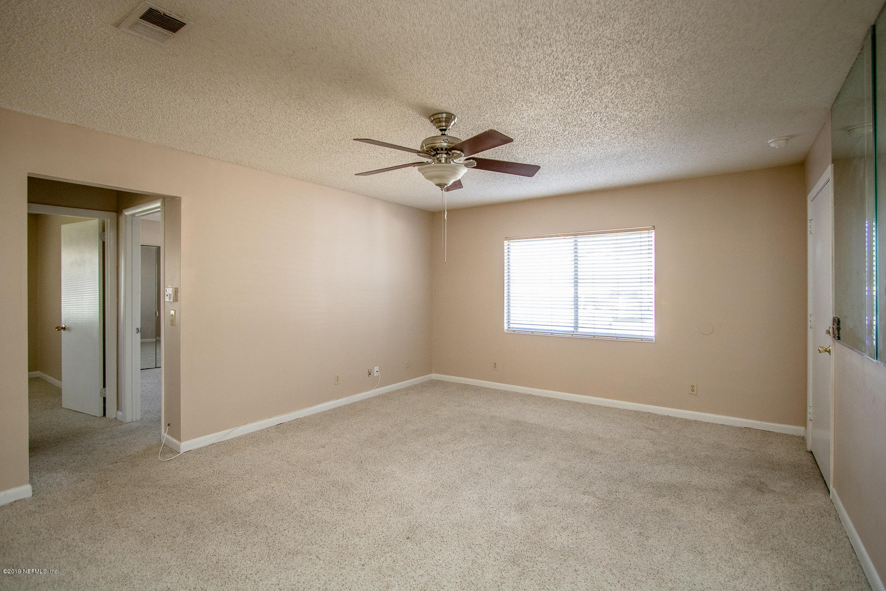 1253 The Grove Road Orange Park, FL 32073 - Photo 5 of 25 Living Room