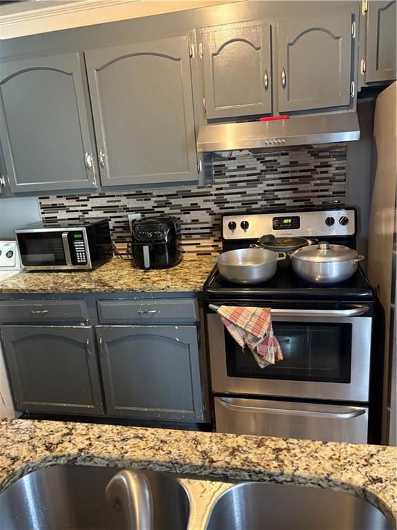 1317 Surrey Lane Southwest Marietta, GA 30008 - Photo 7 of 23