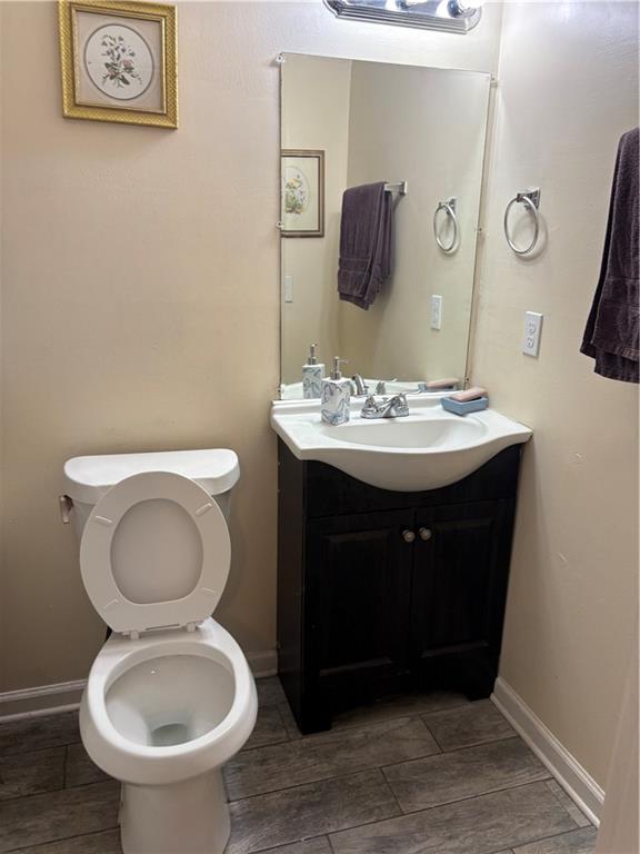 1317 Surrey Lane Southwest Marietta, GA 30008 - Photo 10 of 23