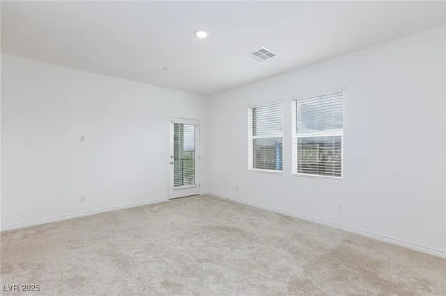 $380,000 | 334 Laurel Peak Drive, Henderson, NV 89015