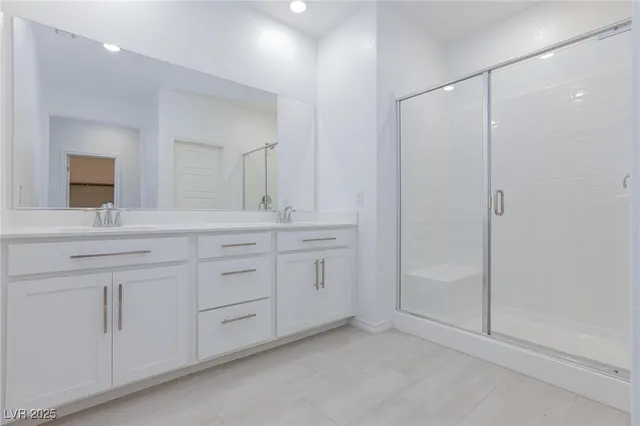 $380,000 | 334 Laurel Peak Drive, Henderson, NV 89015