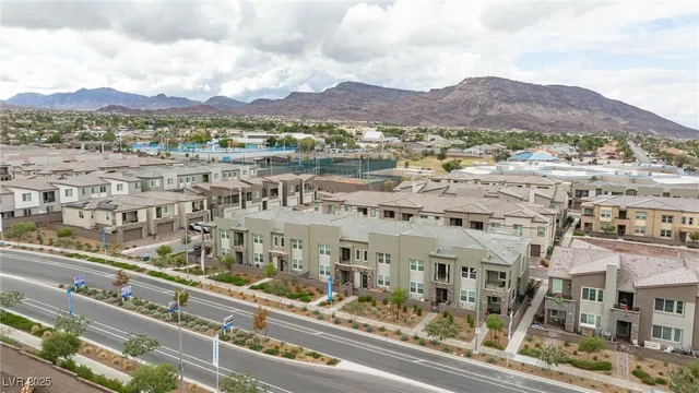 $380,000 | 334 Laurel Peak Drive, Henderson, NV 89015