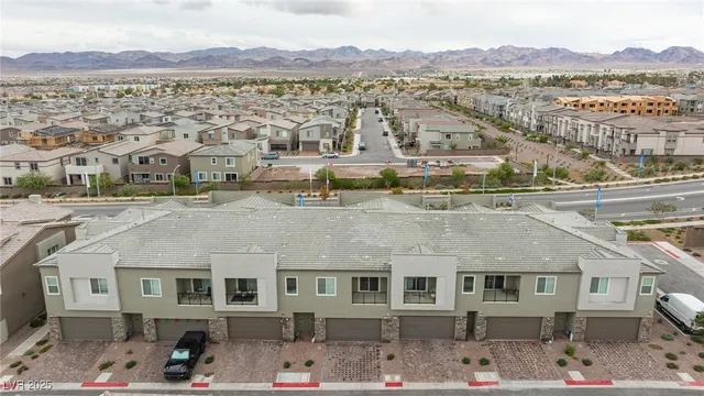 $380,000 | 334 Laurel Peak Drive, Henderson, NV 89015