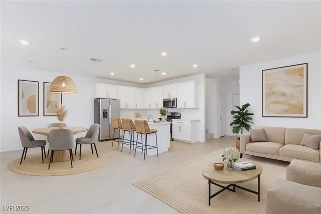 $380,000 | 334 Laurel Peak Drive, Henderson, NV 89015