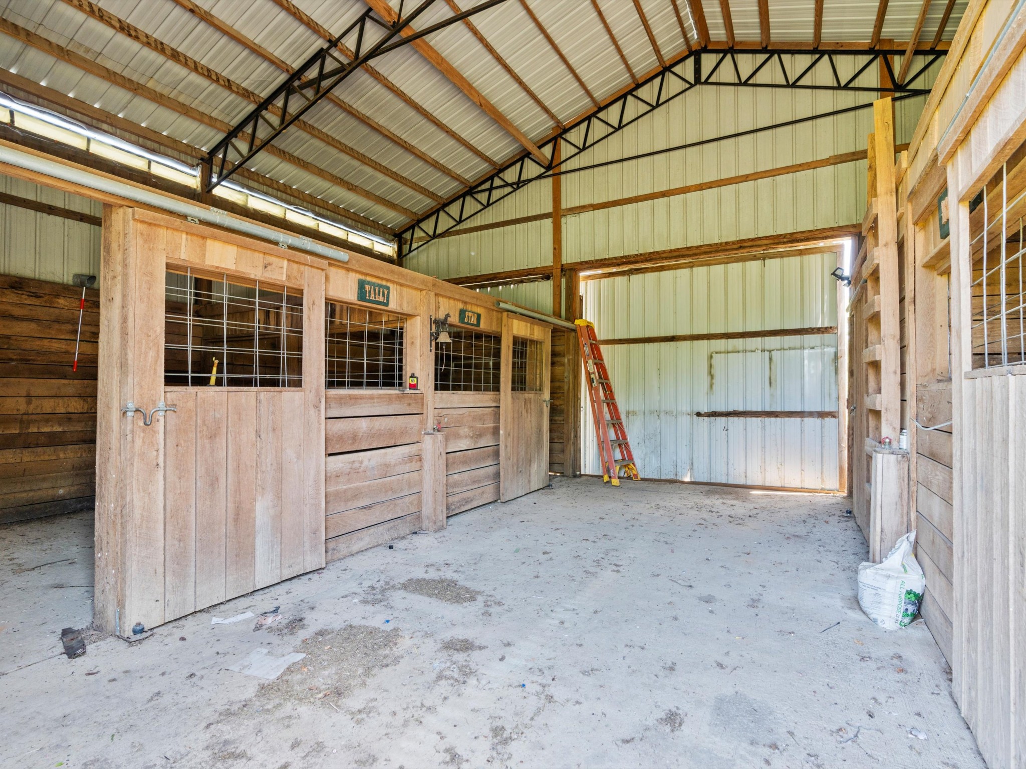 6934 Old Railroad Bed Road Toney, AL 35773 - Photo 29 of 38 a view of an empty room with a window