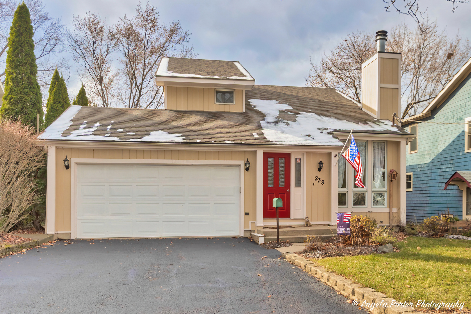 238 Harding Street Grayslake, IL 60030 - Photo 1 of 21 front view of house
