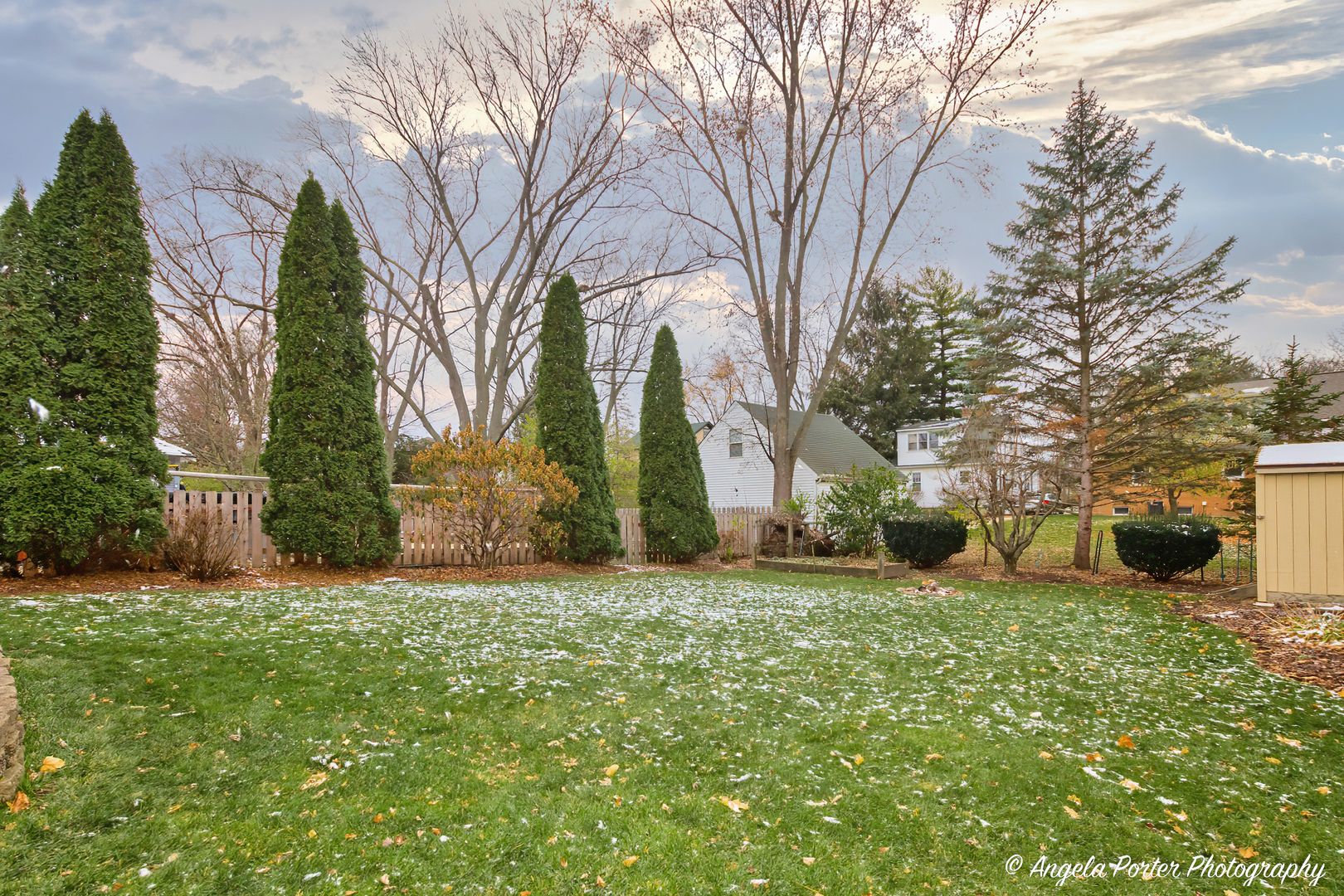 238 Harding Street Grayslake, IL 60030 - Photo 5 of 21 a view of a outdoor space with a house