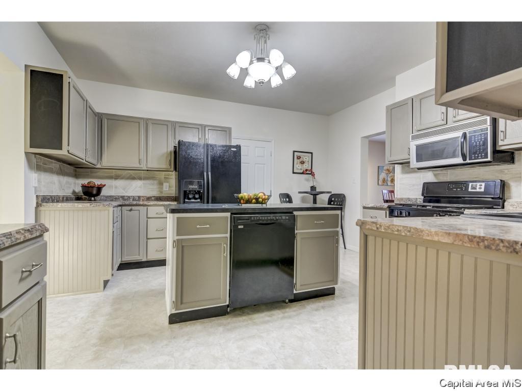 100 West Pine Street Springfield, IL 62704 - Photo 10 of 36 Gallery Image 10