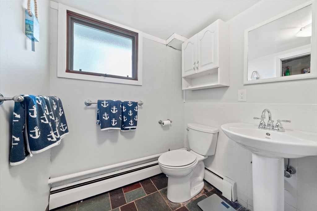 90 Menotomy Road Plymouth, MA 02360 - Photo 21 of 40 Gallery Image 21