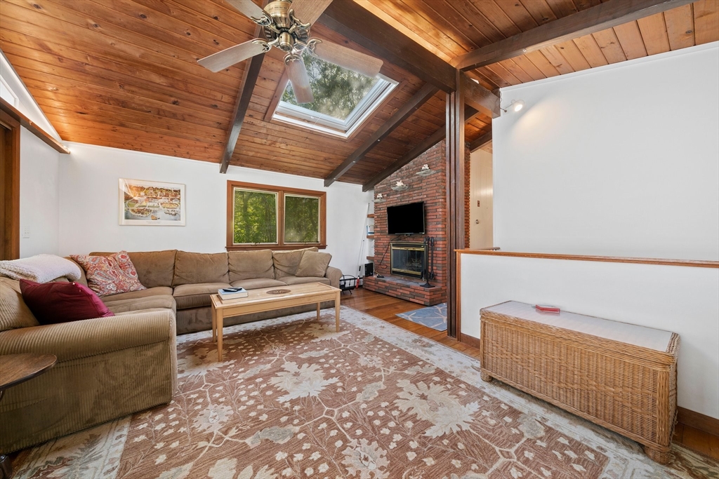 90 Menotomy Road Plymouth, MA 02360 - Photo 7 of 40 Gallery Image 7
