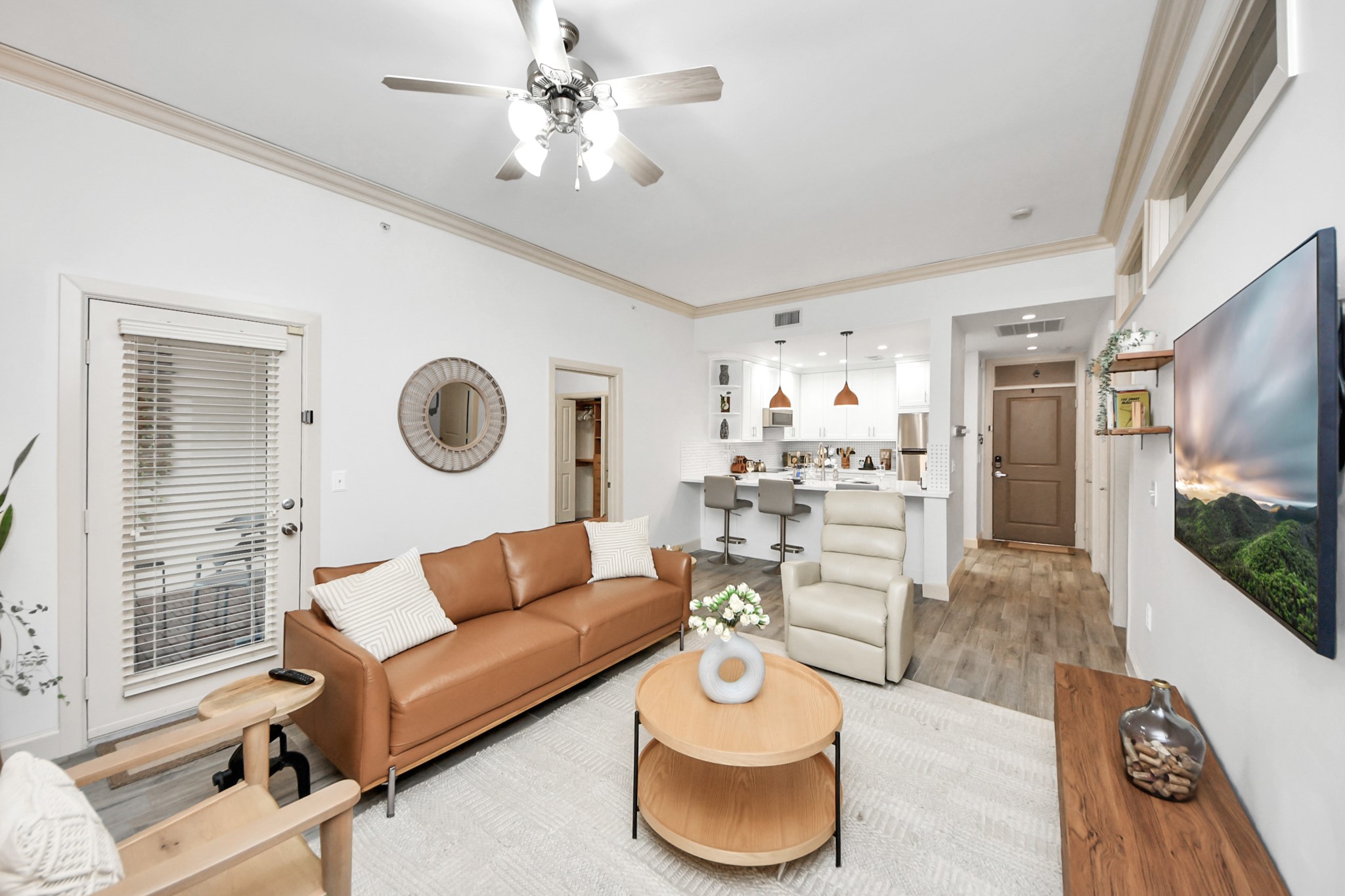 1900 Genesee Street, Unit 204 Houston, TX 77006 - Photo 1 of 40
