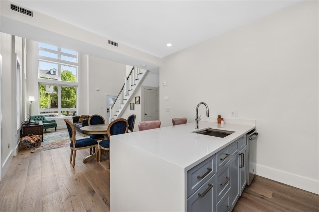 120 School Street, Unit 2 Boston, MA 02119 - Photo 8 of 24 Gallery Image 8
