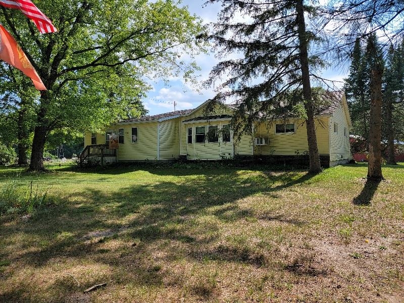 79 Sugar River Road Gladwin, MI 48624 - Photo 3 of 34