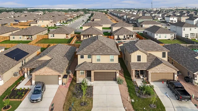 $2,350 | 2838 Wolfcreek, New Braunfels, TX 78130